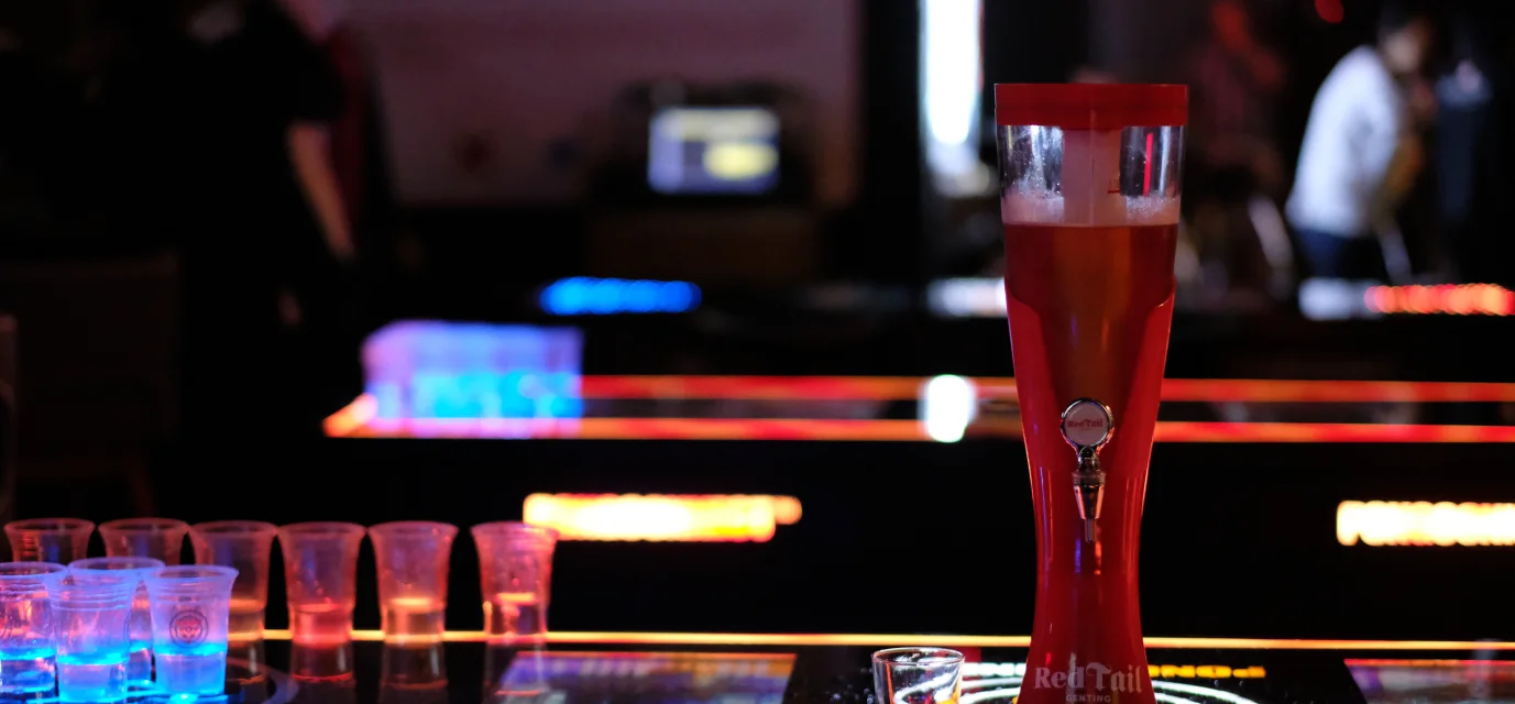 bar